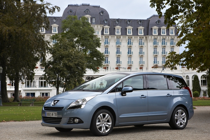 Peugeot 5008 Gen.1