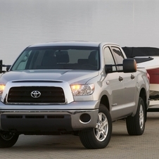 Toyota Tundra CrewMax 4X4 Limited 5.7L