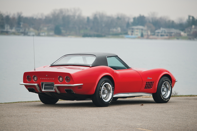 Chevrolet Corvette Stingray LT-1