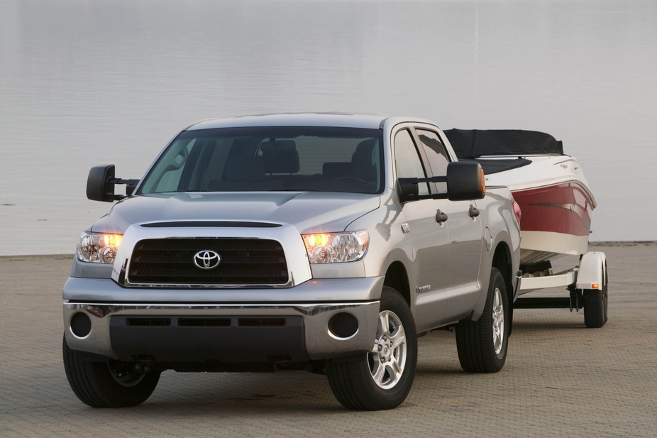 Toyota Tundra-Grade Regular Cab 4X2 4.0L