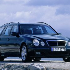 Mercedes-Benz E 240 Station Wagon AT