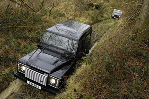 Land Rover Defender 110 2.5 TDi Hard Top