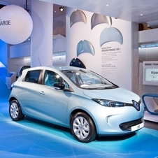 La nouvelle exposition consacrée à Zoe met en scène la future citadine 100% électrique de Renault