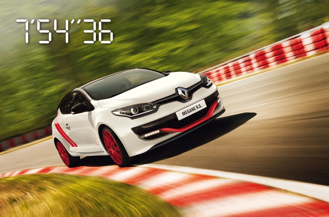 Despite using the same 275hp turbocharged 2.0-liter of the RenaultSport Megane 275 Trophy