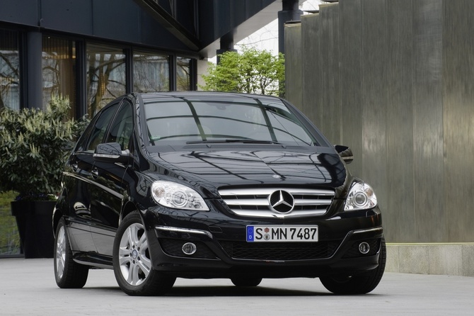 Mercedes-Benz B 200 TURBO