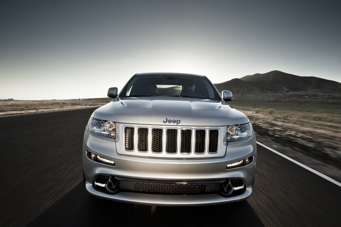 SRT Grand Cherokee SRT8