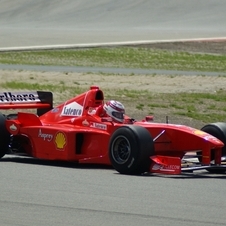 Ferrari F1-2000