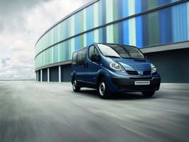 Nissan Primastar Combi 6 L1 H1 2.0 dCi 90cv Premium N1 E4