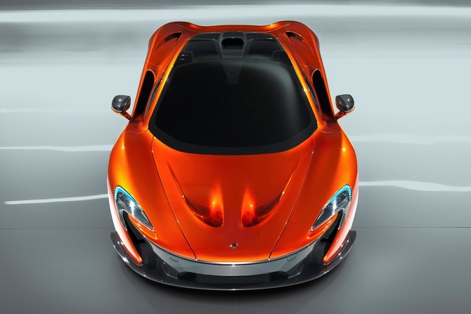 McLaren divulga mais imagens oficiais do P1