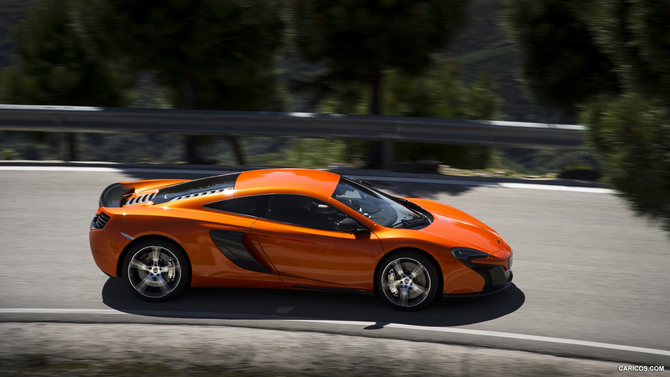 McLaren 650S