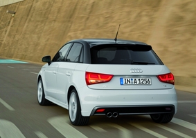 Audi A1 Sportback 1.4 TFSI S line S tronic