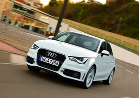 Audi A1 Sportback 1.4 TFSI S line S tronic