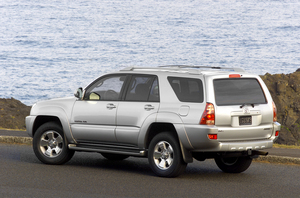 Toyota 4 Runner Limited 4X2 V6