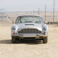 Aston Martin DB6