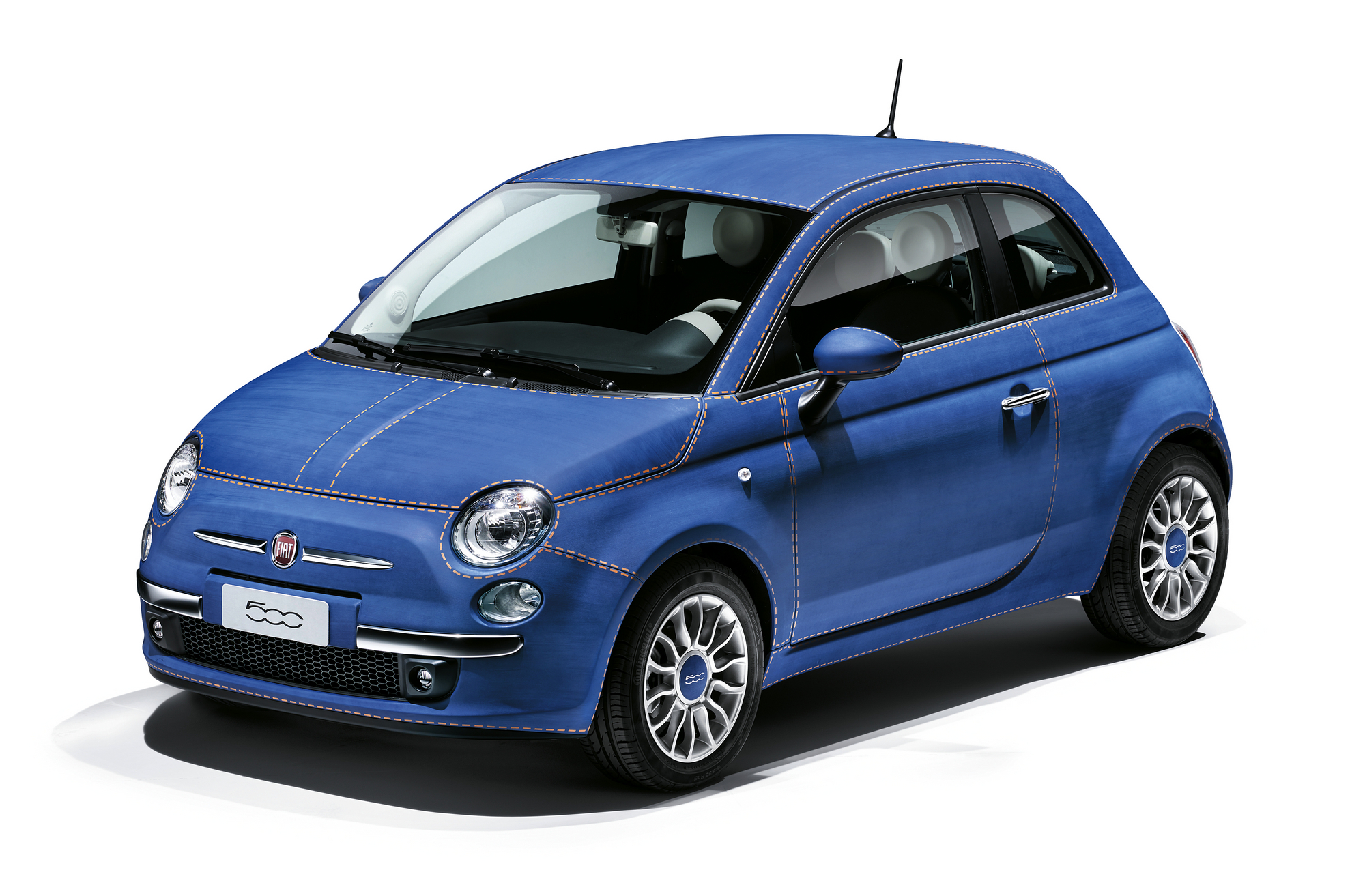 Fiat 500 Ron Arad Edition als Hommage an den Cinquecento von 1957