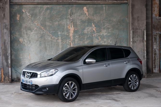 Nissan Qashqai 2.0dCi 4x4 Acenta CVT (10)