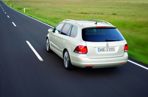 Volkswagen Golf VI Variant 1.6l TDI 105cv DPF Confortline DSG7v