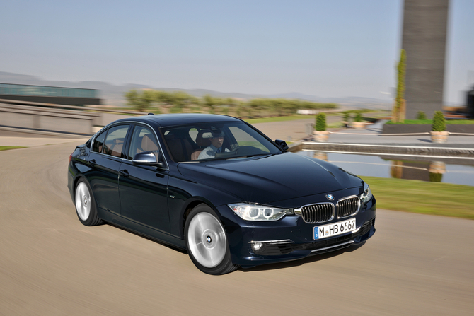 BMW 318d Luxury