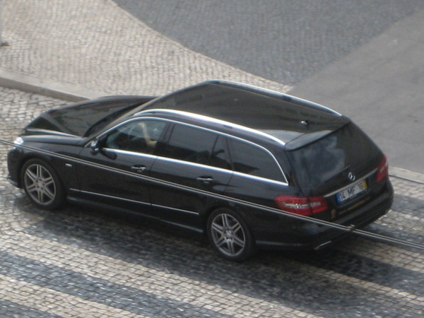 Mercedes-Benz E 350 T-Modell Elegance 4Matic