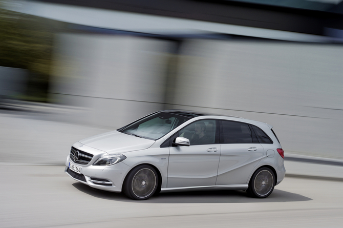 Mercedes-Benz B 200 CDI BlueEFFICIENCY Sports Tourer AT