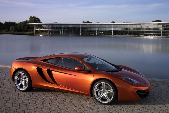 McLaren MP4-12C