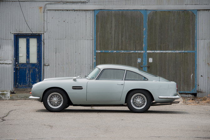 Aston Martin DB4 GT