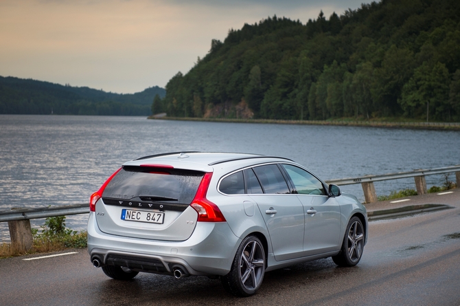 Volvo V60 D3 R-Design