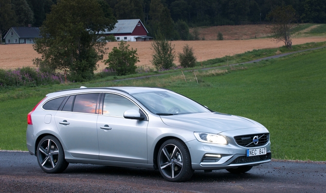 Volvo V60 D3 R-Design Geartronic