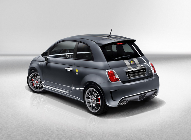 Abarth 695 Tributo Ferrari