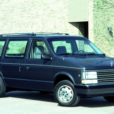 Plymouth Voyager