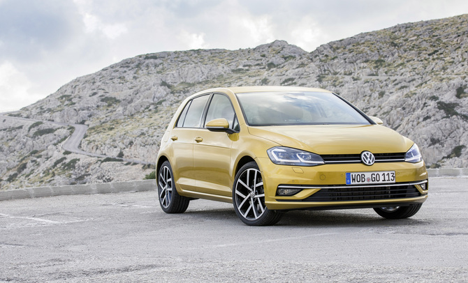 Volkswagen Golf GP 1.5 TSI R-Line Volkswagen Golf GP 1.5 TSI R-Line