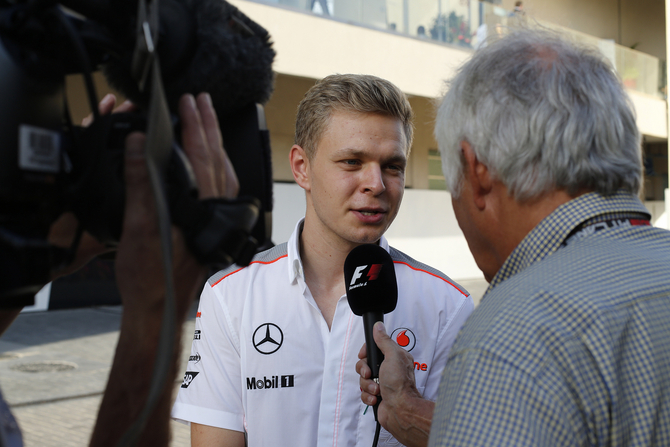 McLaren anunciou oficialmente Magnussen como piloto para 2014