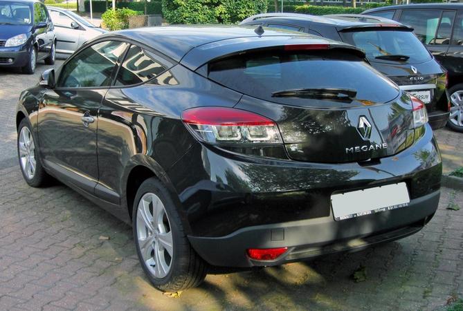 Renault Megane Coupé dCi 130 DPF