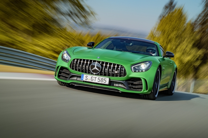 AMG GT R