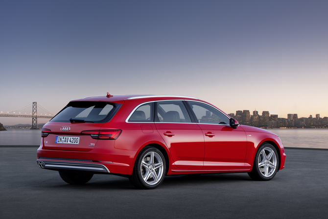 The design of the new Audi A4 was still designed by Wolfgang Egger, before heading to Giugiaro in 2014