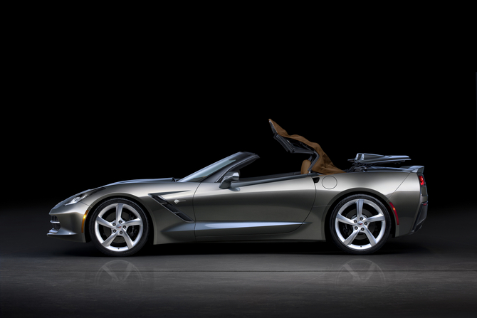 Chevrolet Corvette Stingray Convertible