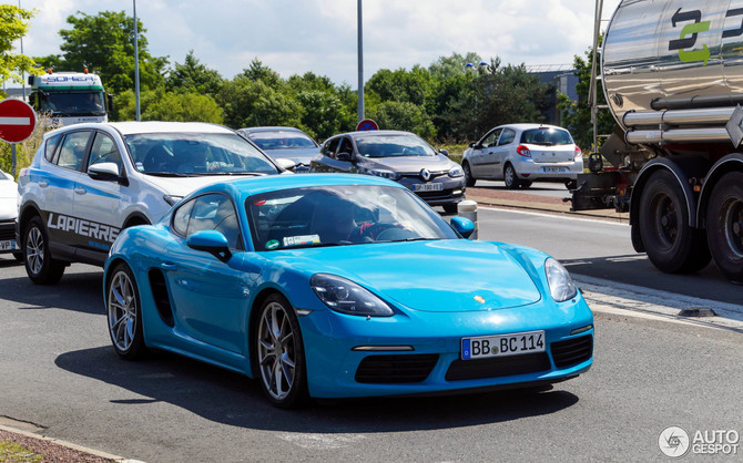 Porsche 718 Cayman S PDK