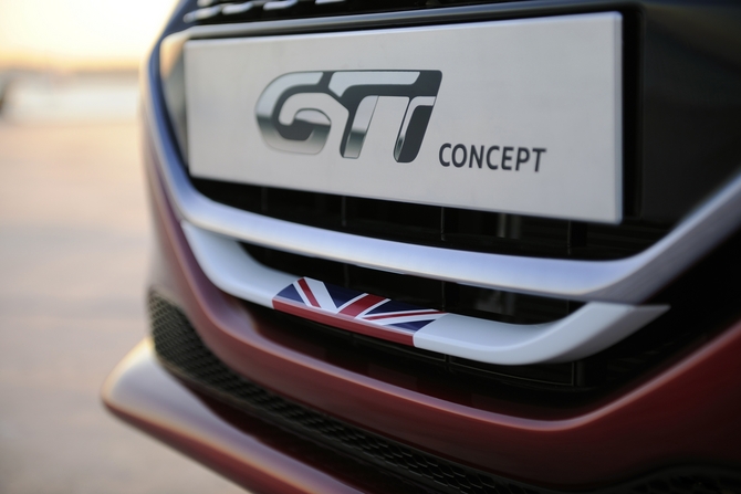 Peugeot 208 GTI e XY revelados antes de Genebra