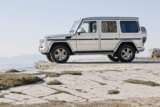 Mercedes-Benz G 500