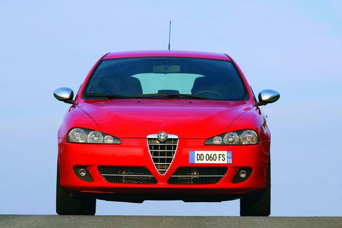 Alfa Romeo 147 1.9 JTDm 16v 150cv Q2