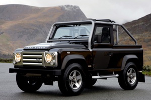 Land Rover 110 Defender Crew Cab SE