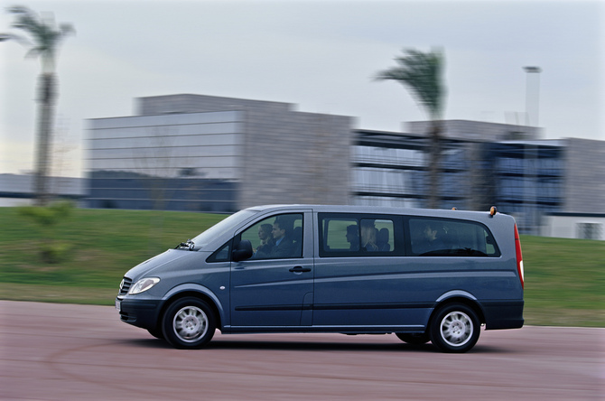 Mercedes-Benz Vito Combi Longo 115CDI/34 9L.