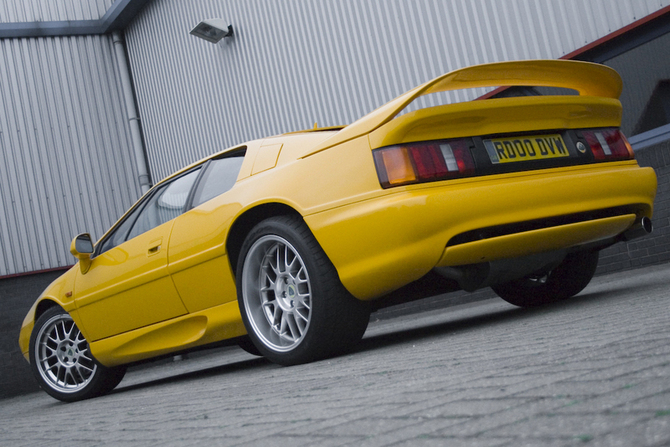 Lotus Esprit Turbo S4