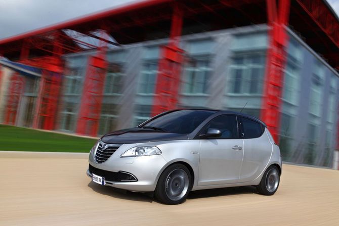 Lancia Ypsilon 1.2 Gold S&S