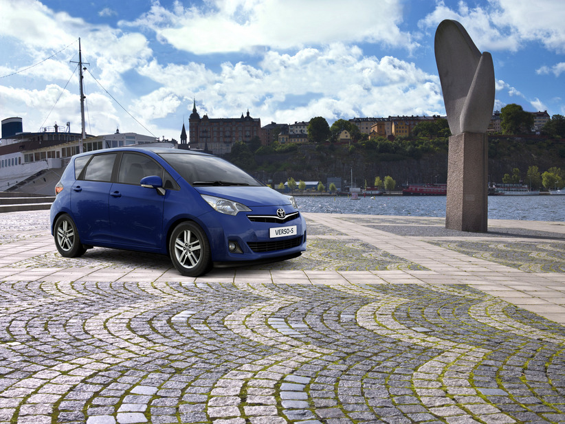 Toyota Verso-S 1.33 Dual VVT-i Multidrive S