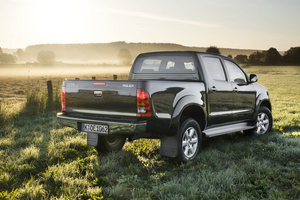 Toyota Hilux 7