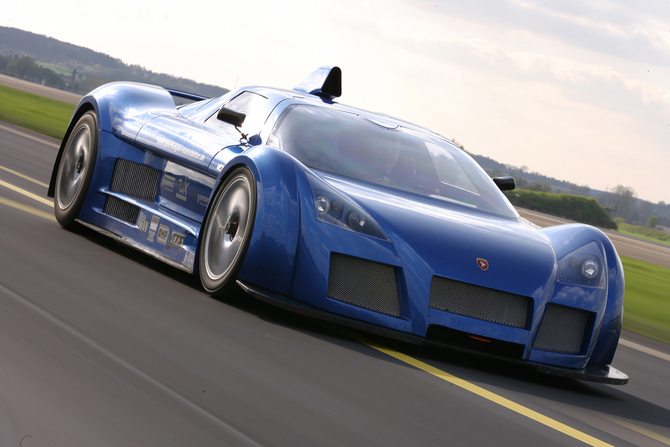 Gumpert Apollo TT40e