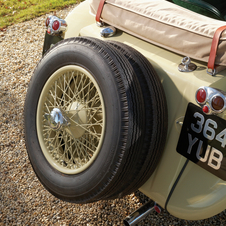 Jaguar SS 100 2½-Litre