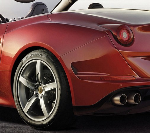 Ferrari California T