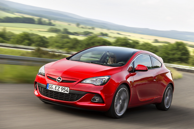 Opel Astra GTC BiTurbo CDTI